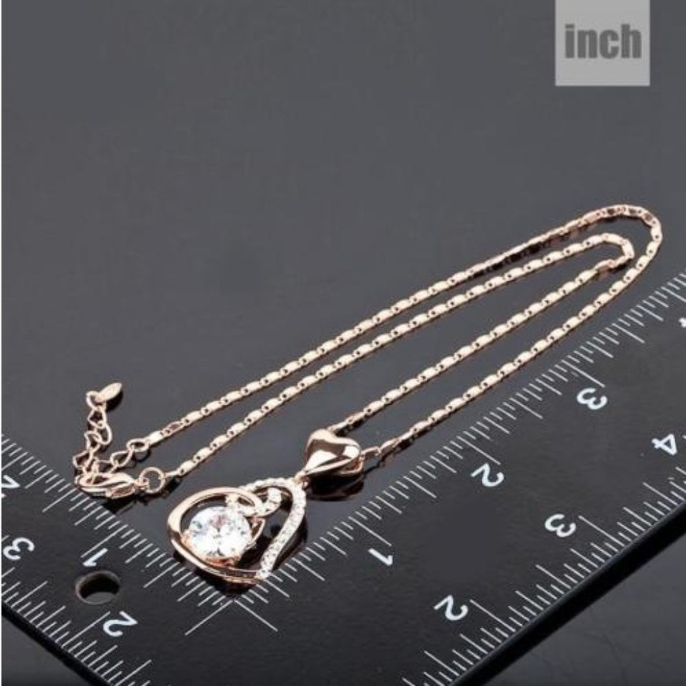 💲Sale 3/$15 - Rose Gold Plated Necklace with Heart Pendant W/ Austrian Crystals - Picture 4 of 4
